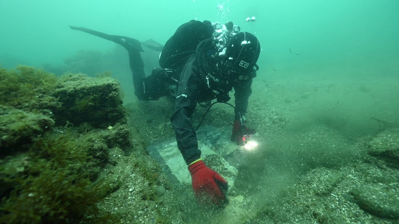 BAIAE SUBMERGED