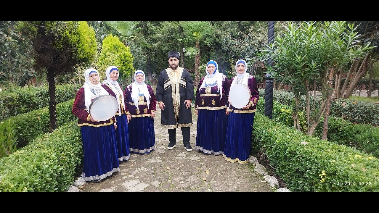 Nənələr Folklor Group & Azad Kərimli  