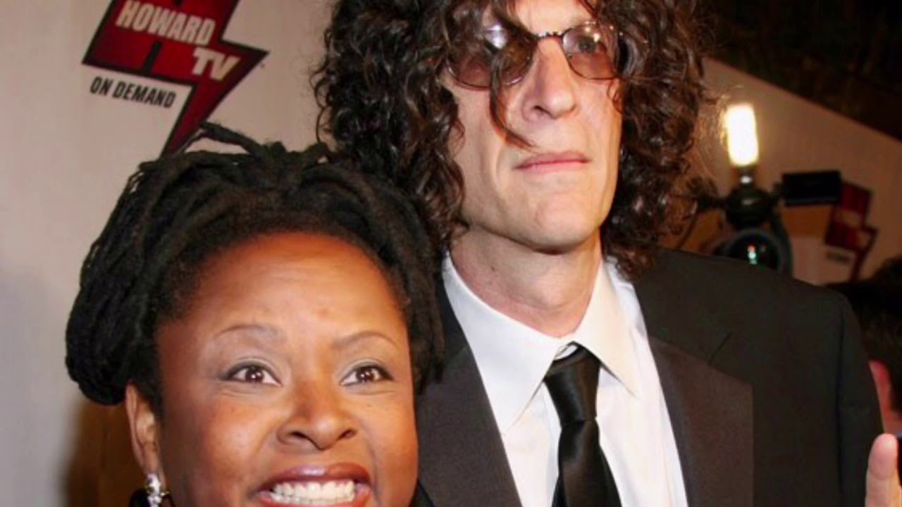 Howard Stern- Sarah Huckabee Sanders Calls- 5/21/2018