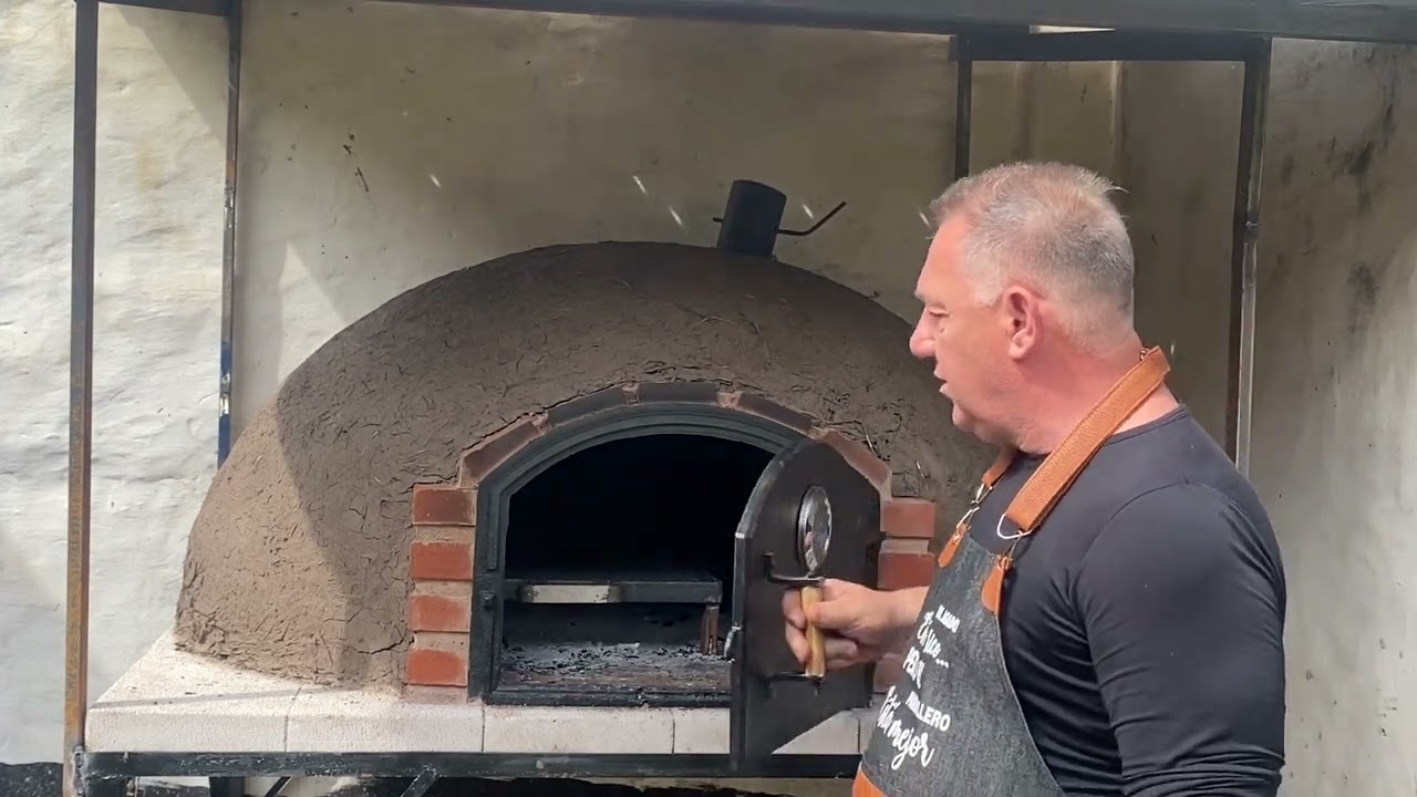 Como cocinar en un horno de barro / que leña usar / a que temperatura