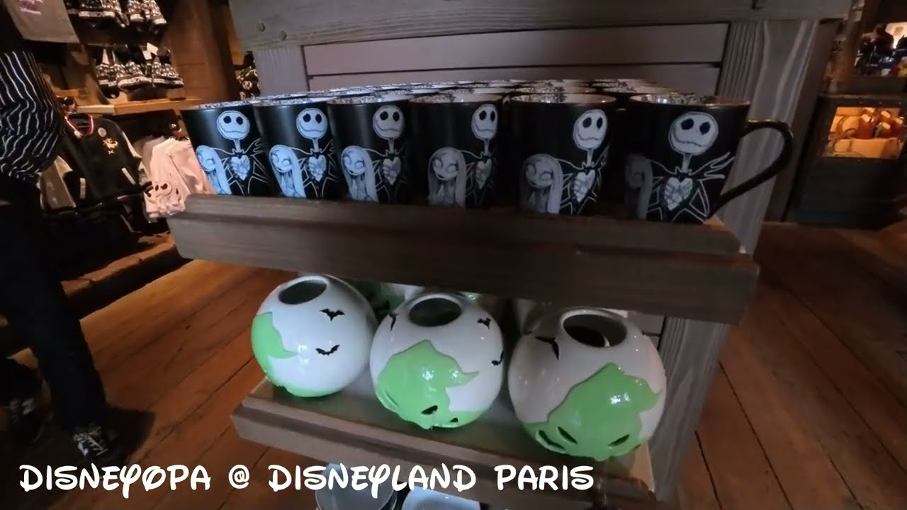 THUNDER MESA MERCANTILE BUILDING 1/2 - SHOP WALK THROUGH - Disneyland Paris - DisneyOpa