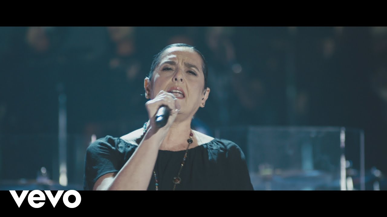 Cecilia Toussaint - Sácalo / Carretera (Versión Sinfónico) (En Vivo)