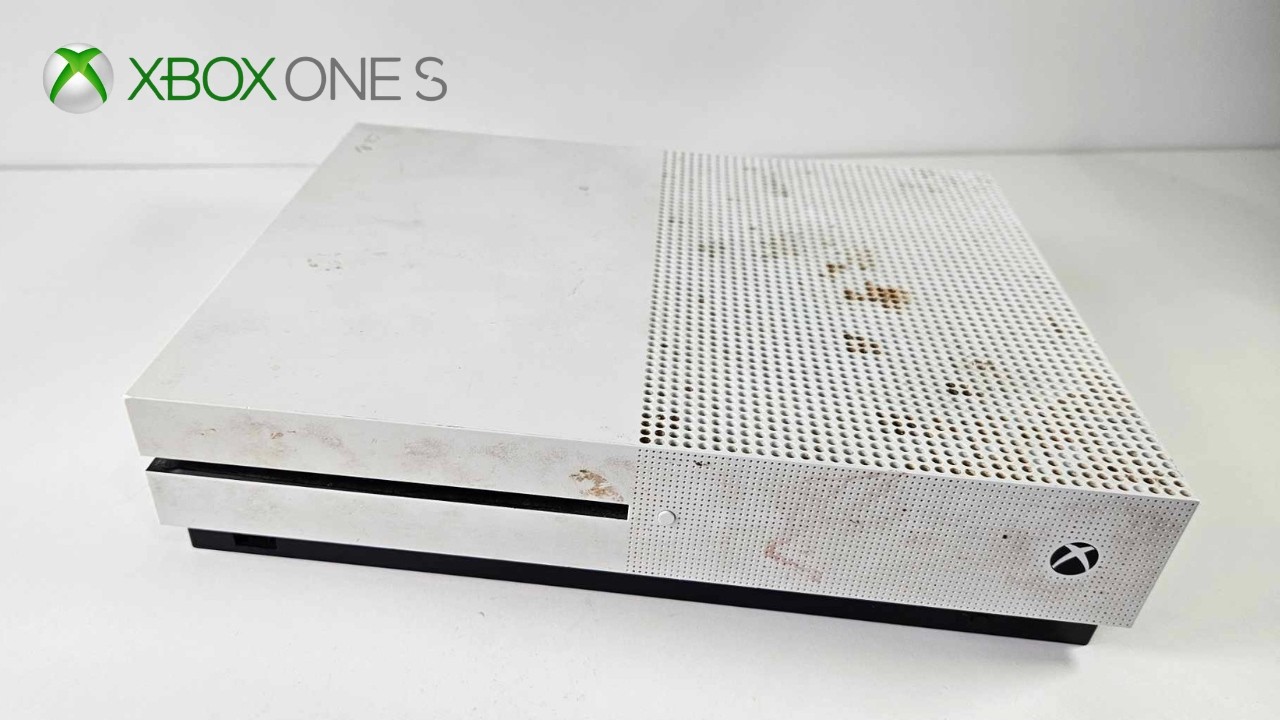 Restored a Xbox One S