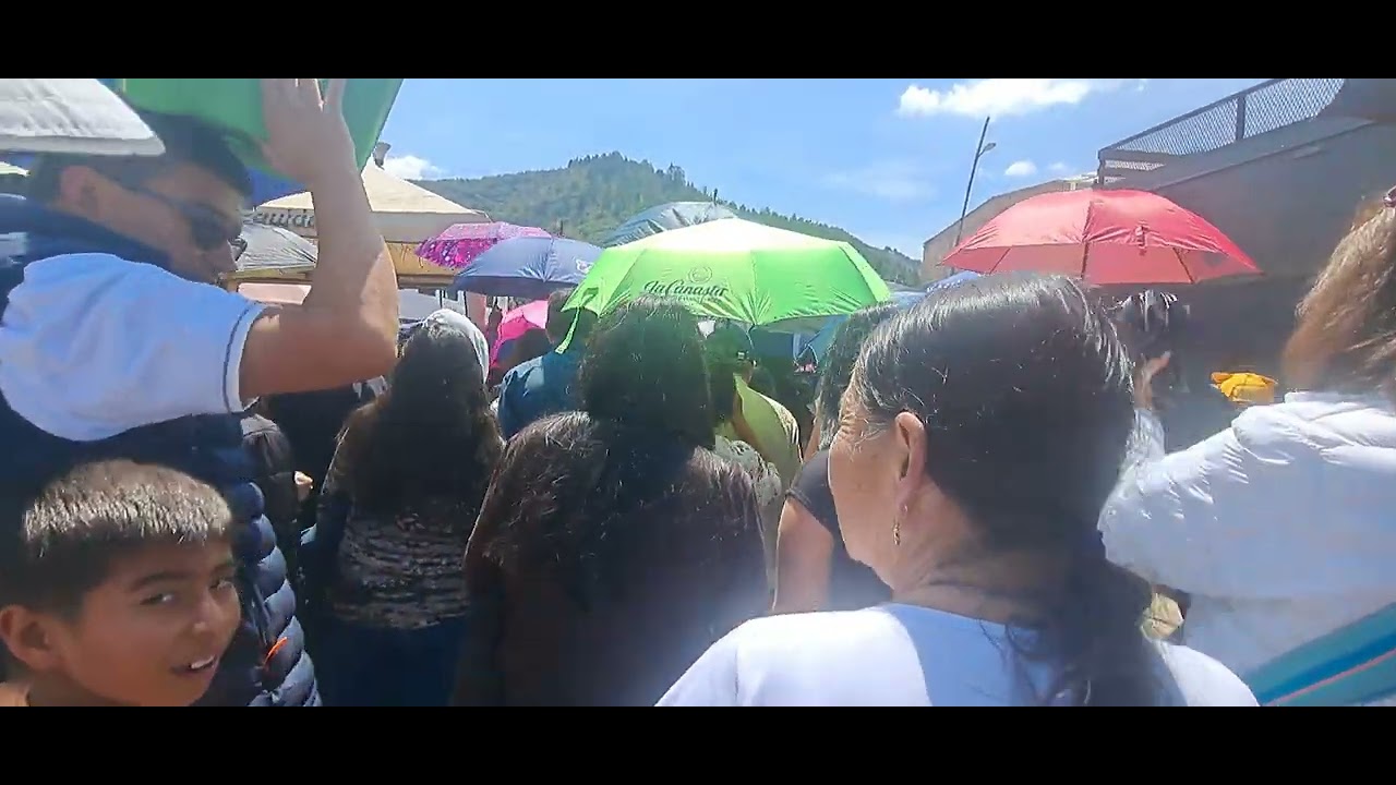 Aquiteven : 7.707 A  BUSBANZÁ BOYACÁ PROCESIÓN IMAGENES SANTA LUCÍA BENDITA Y SANJICOLAS . 2.026 