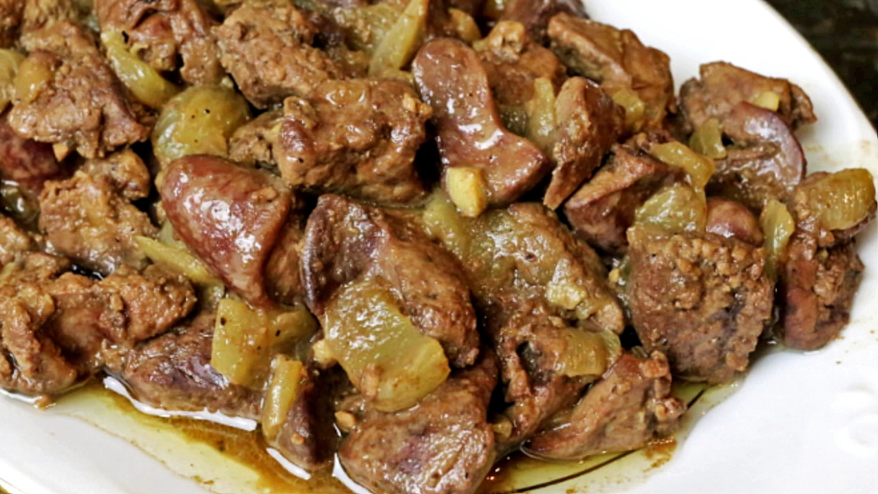 Higaditos de pollo en salsa