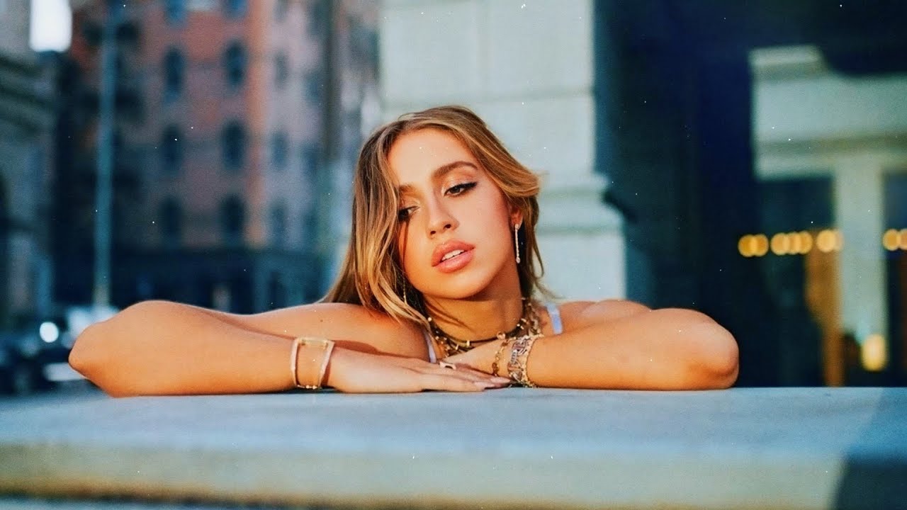 Tate McRae x Britney Spears Type Beat - 