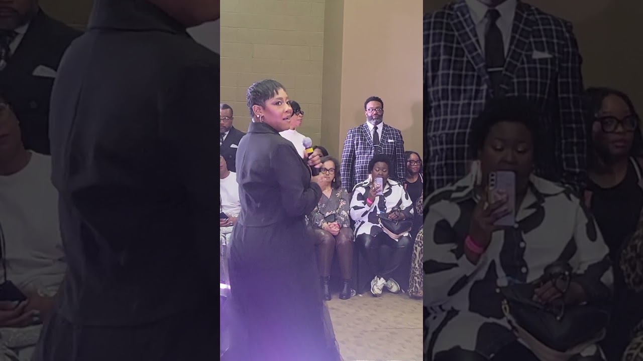 ‼️MUST SEE‼️ LeAndria Johnson sings God Is...then exhorts like a crazy woman‼️