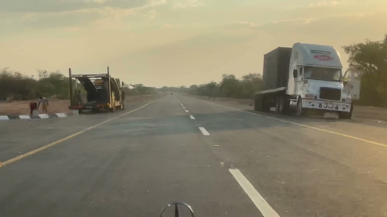 BEITBRIDGE MASVINGO HARARE ROAD CONSTRUCTION, ZIMBABWE. CHIVHU TO MVUMA SECTION