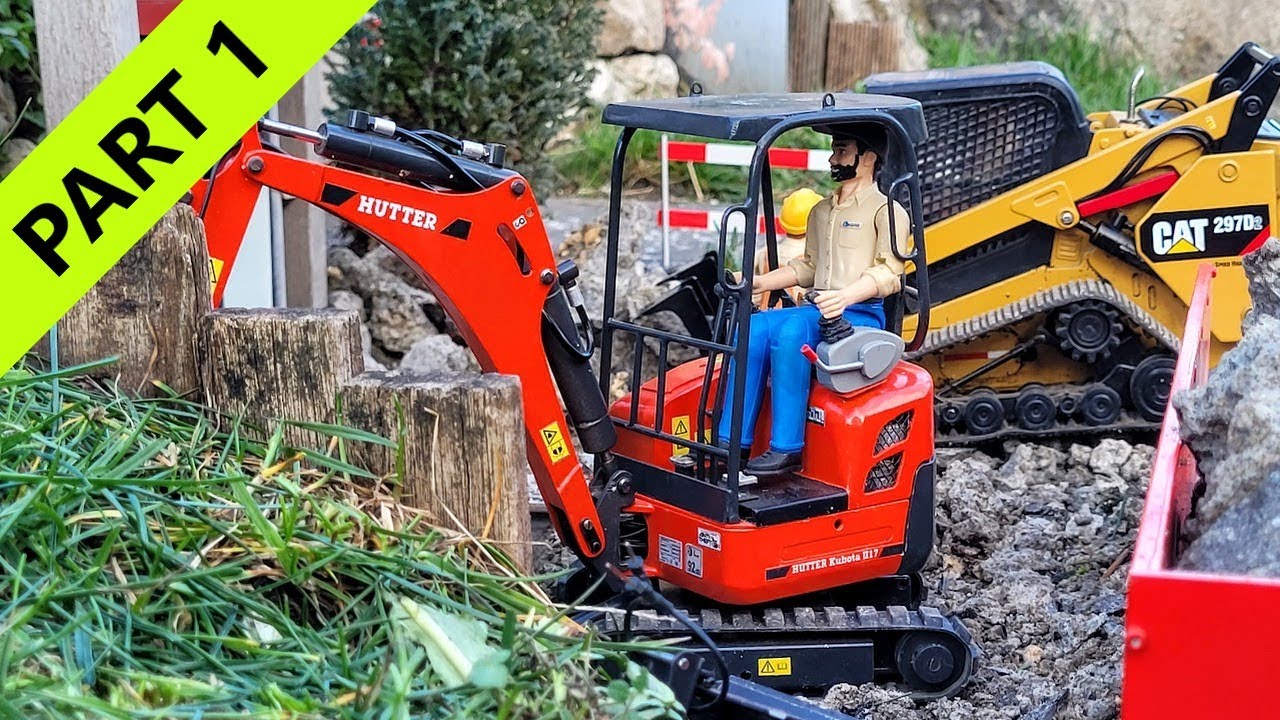 Gas station cistern replacement, RC excavator Kubota Hutter U17, Liebherr A918, Scania. CAT. Part 1