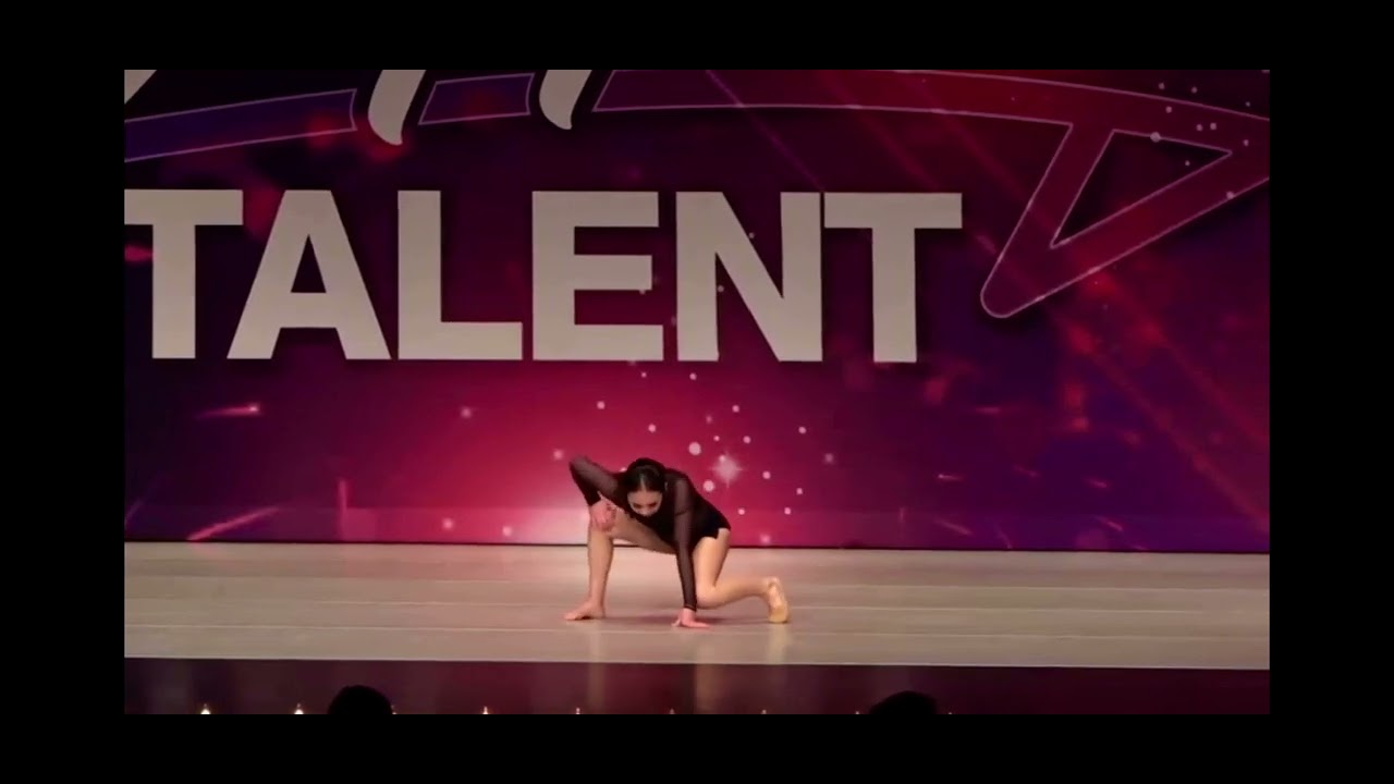 Debbie&rsquo;s Solo Performance
