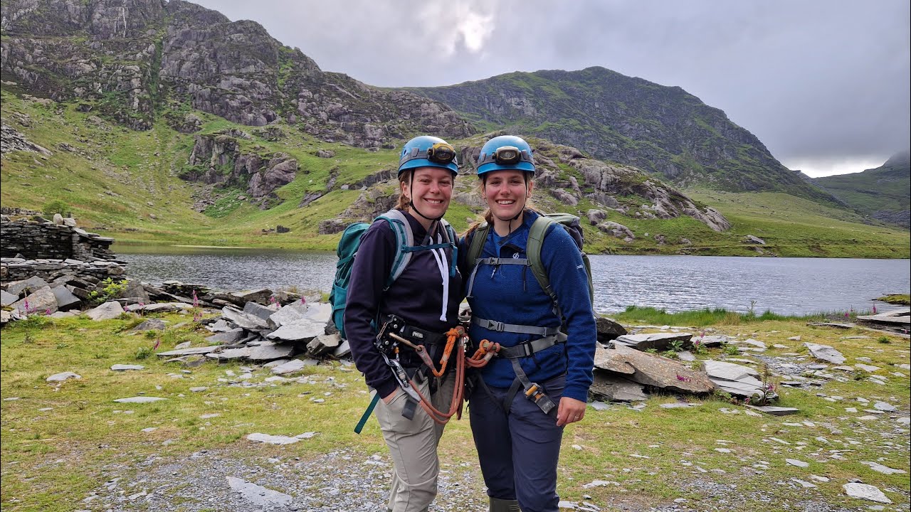 Deep Sleep Snowdonia! 1,375ft under the mountains!