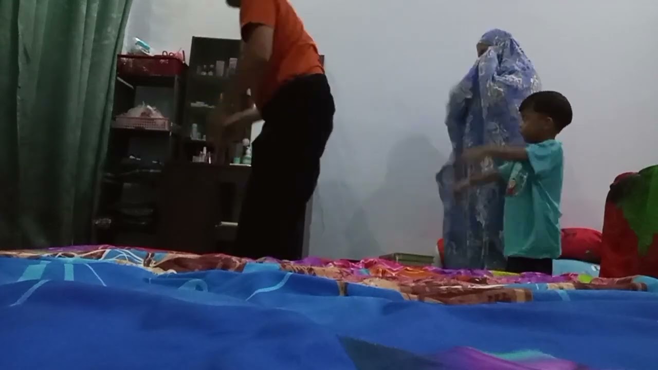 ##shalat tarwih bersama adek saddam di rumah