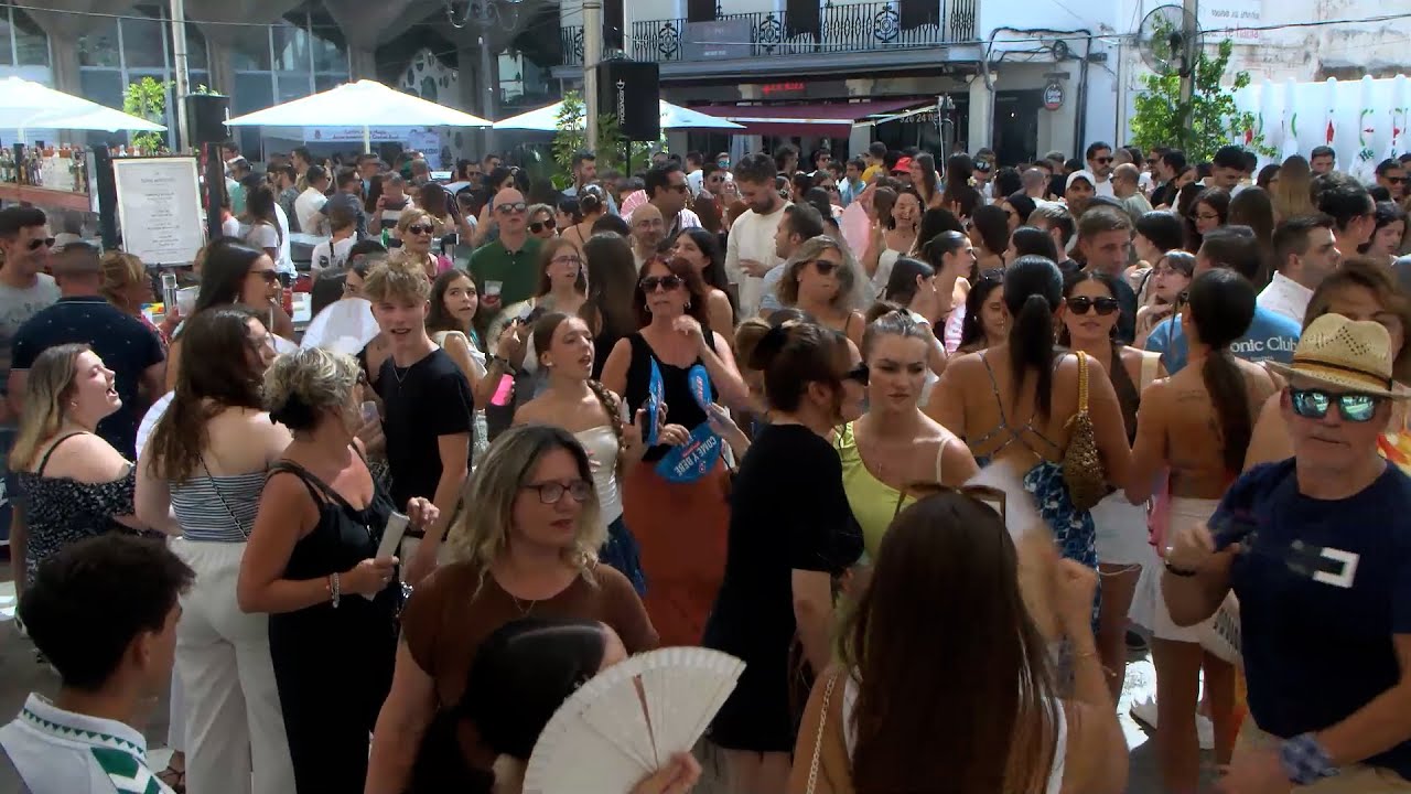 Ciudad Real se llena de ambiente con su tradicional vermú