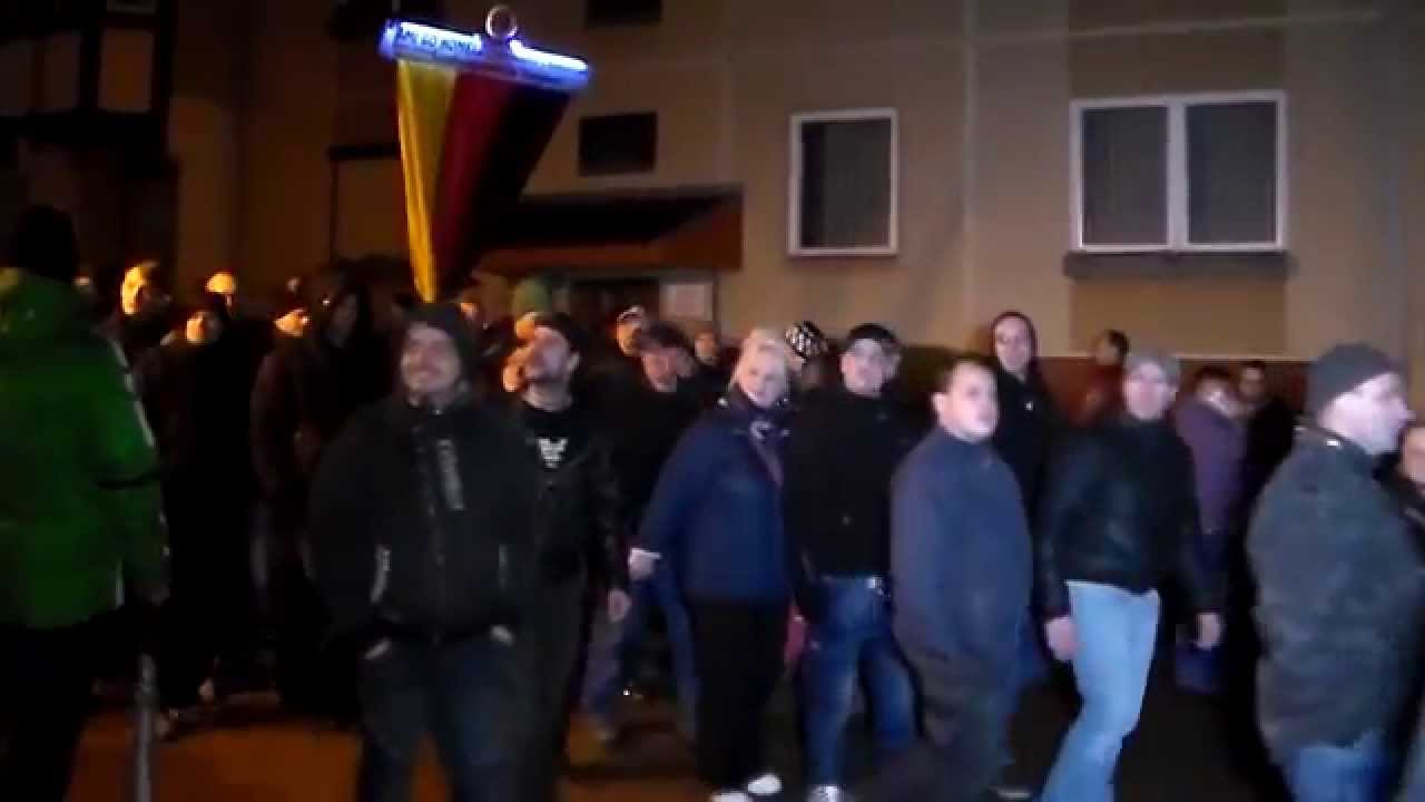 S&uuml;gida, Suhl - 12. Januar 2015  - Einblicke in die 1. Pegida-Demo Th&uuml;ringens (viele Nazis)