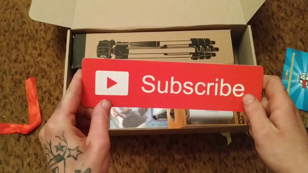 Роспаковка и обзор YouBox блогер бокс. Сюрпризбокс