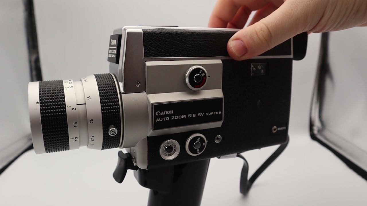 Canon 518 SV Autozoom Super 8 Camera demonstration.