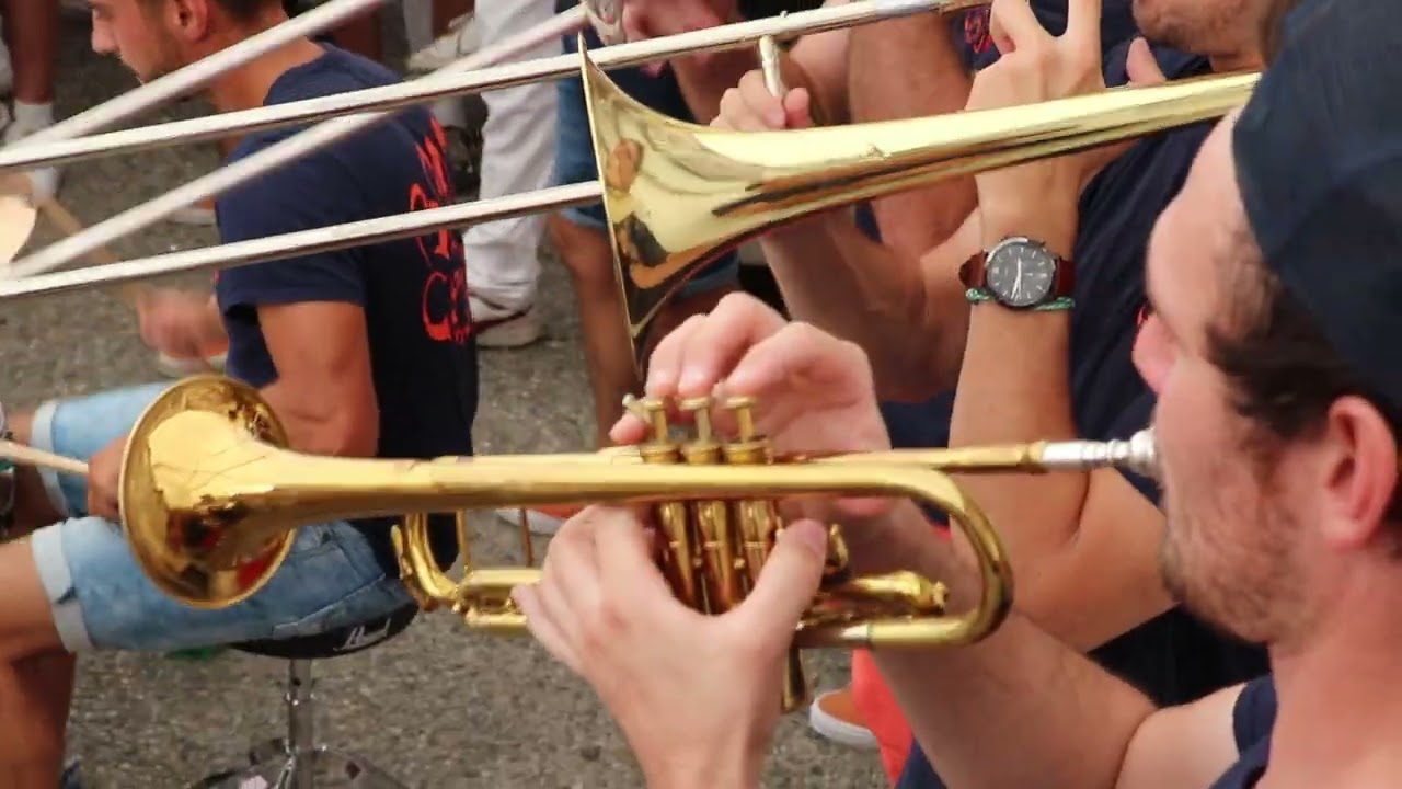 Le Brass Coulé (40) au V.V.M.P.T. - Dax, La Féria ! (2022) Dax (40) - Egina