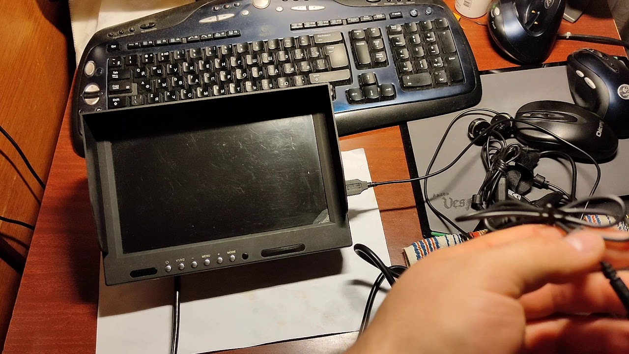 Автомобильный видеорегистратор на 4 камеры часть-1