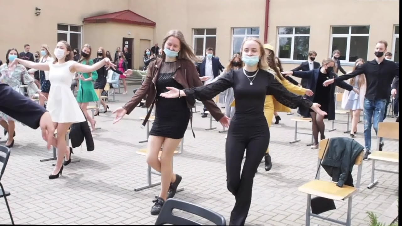 Paskutinis skambutis Smetonos gimnazijojje. 2021