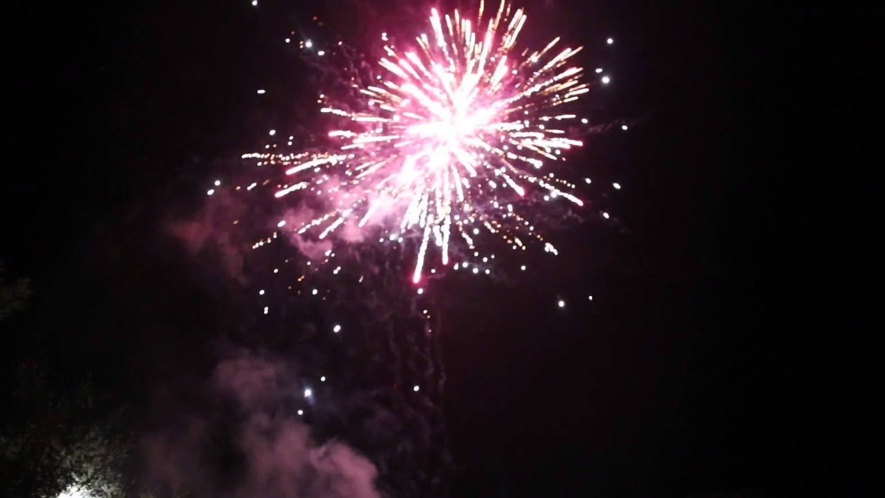 Torta(842)UFO 300(Monster Fuegos Artificiales)