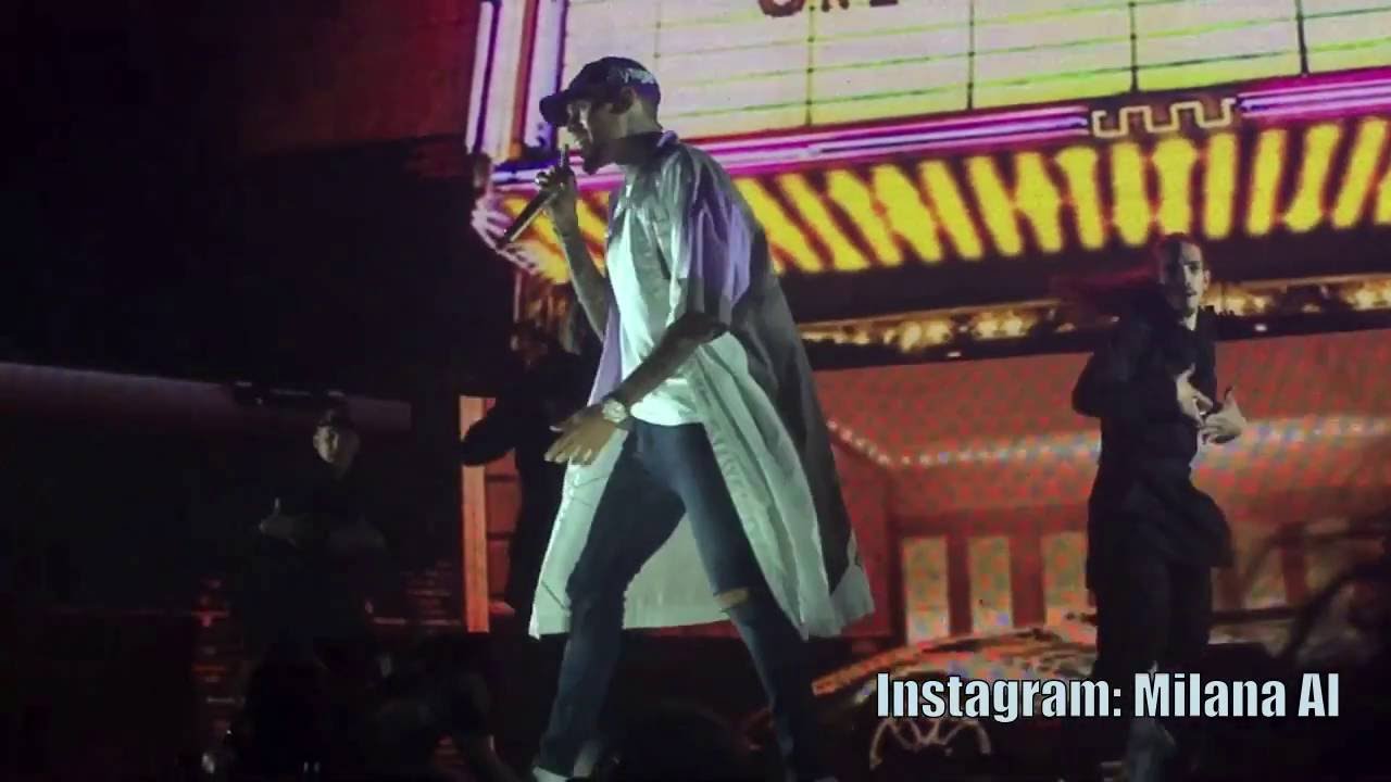 Chris Brown - Fine by me / Zero live Performance Hamburg