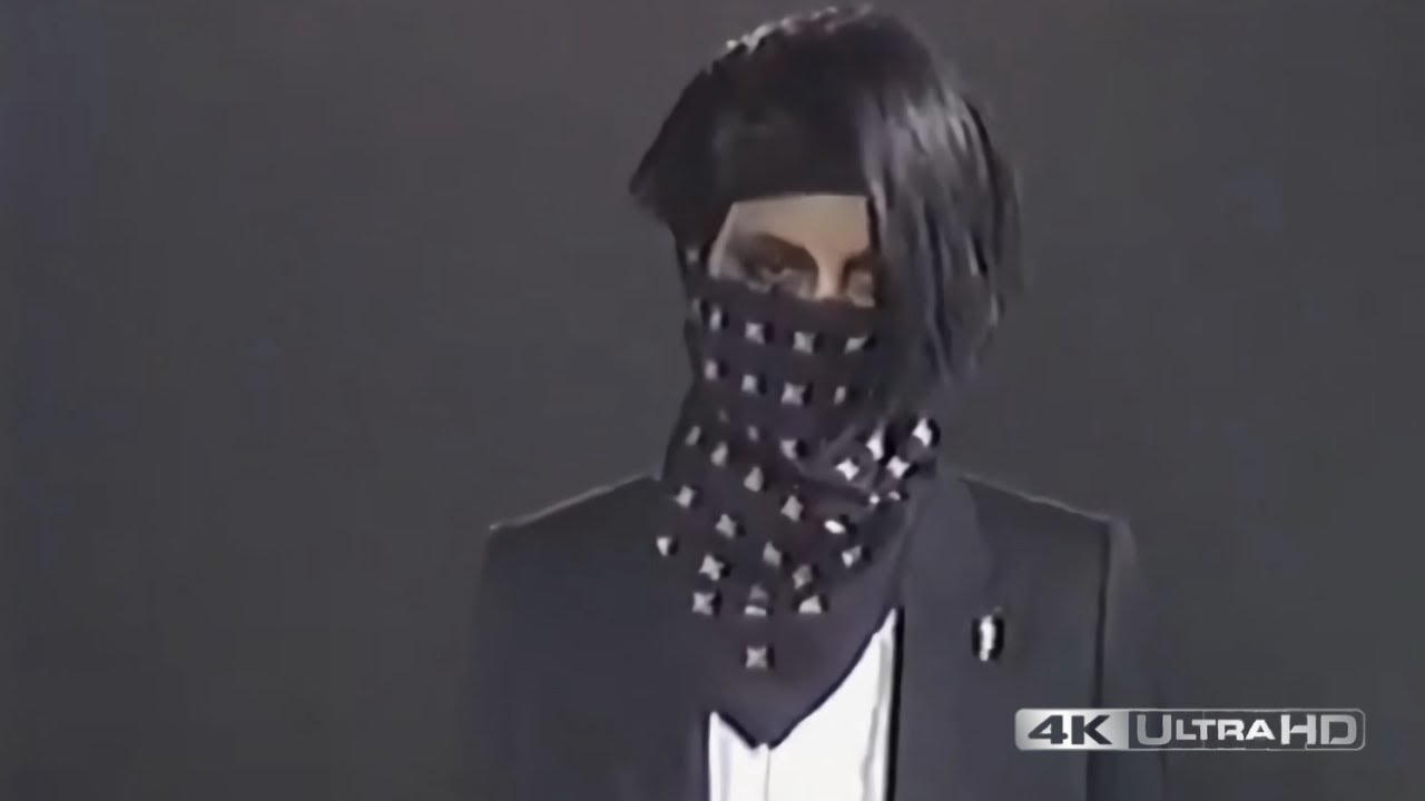 Number (N)ine AW00 REDISUN Runway 4k Ultra HD