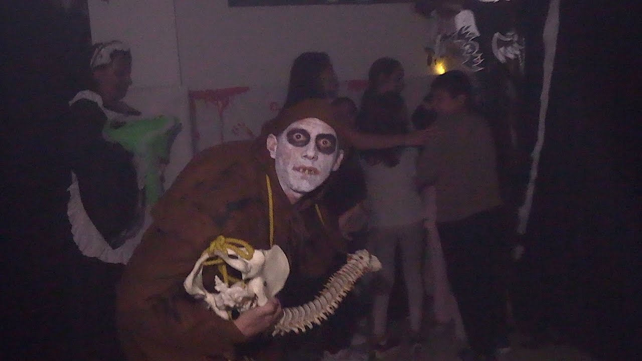 El terror invade el ‘García Lorca’ entre tinieblas por Halloween