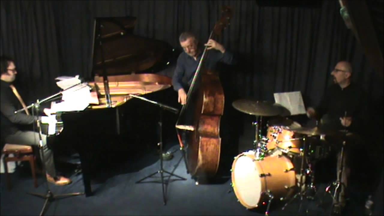 Lucky To Be Me - Gareth Williams Trio - Verdict Jazz