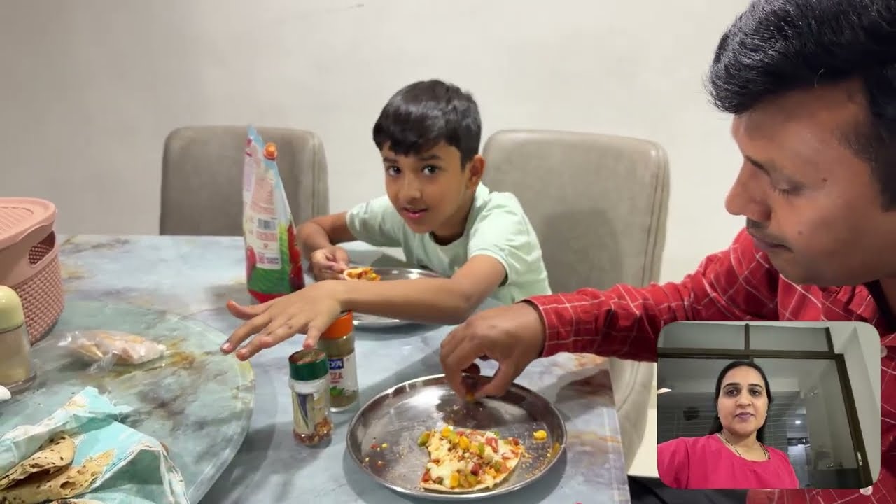 Pizza 🍕 પાર્ટી કરી ઘરે 😋sunday funday 🥳 #vlog #family #daily #gujarati 