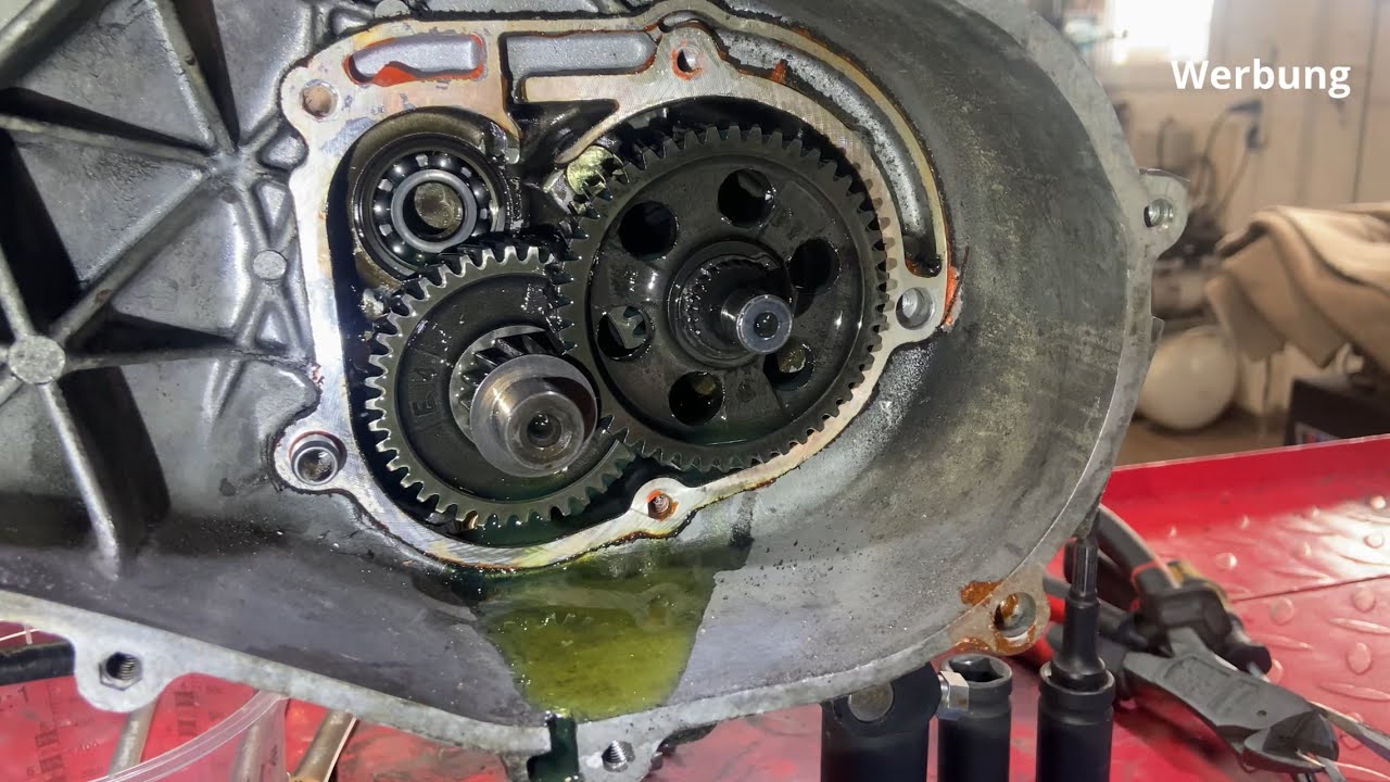 Michi schraubt... Piaggio Sfera RST 50 Teil13 - Getriebeschaden / Lagerspiel u. Getriebeausbau