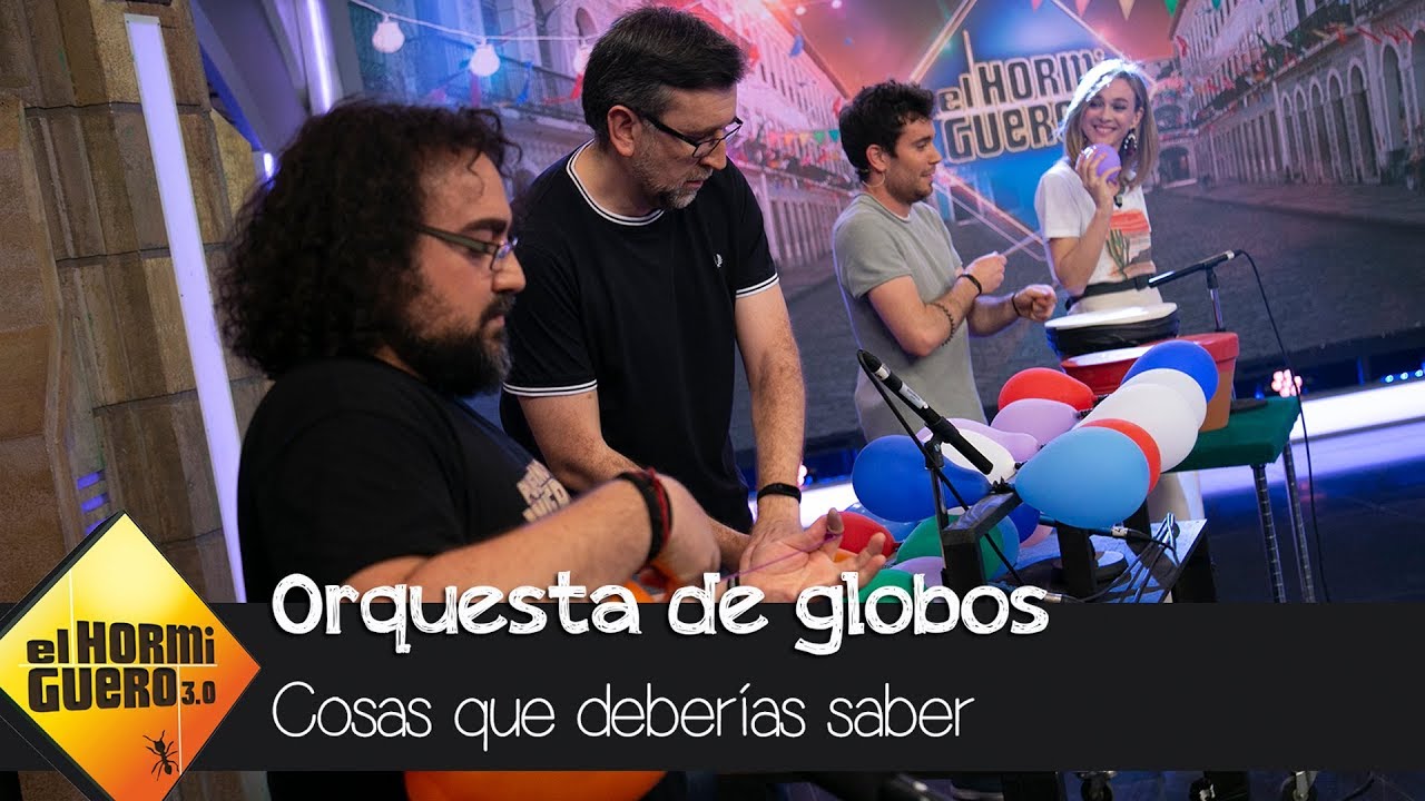 Marta Hazas act&uacute;a junto a una orquesta de globos - El Hormiguero 3.0