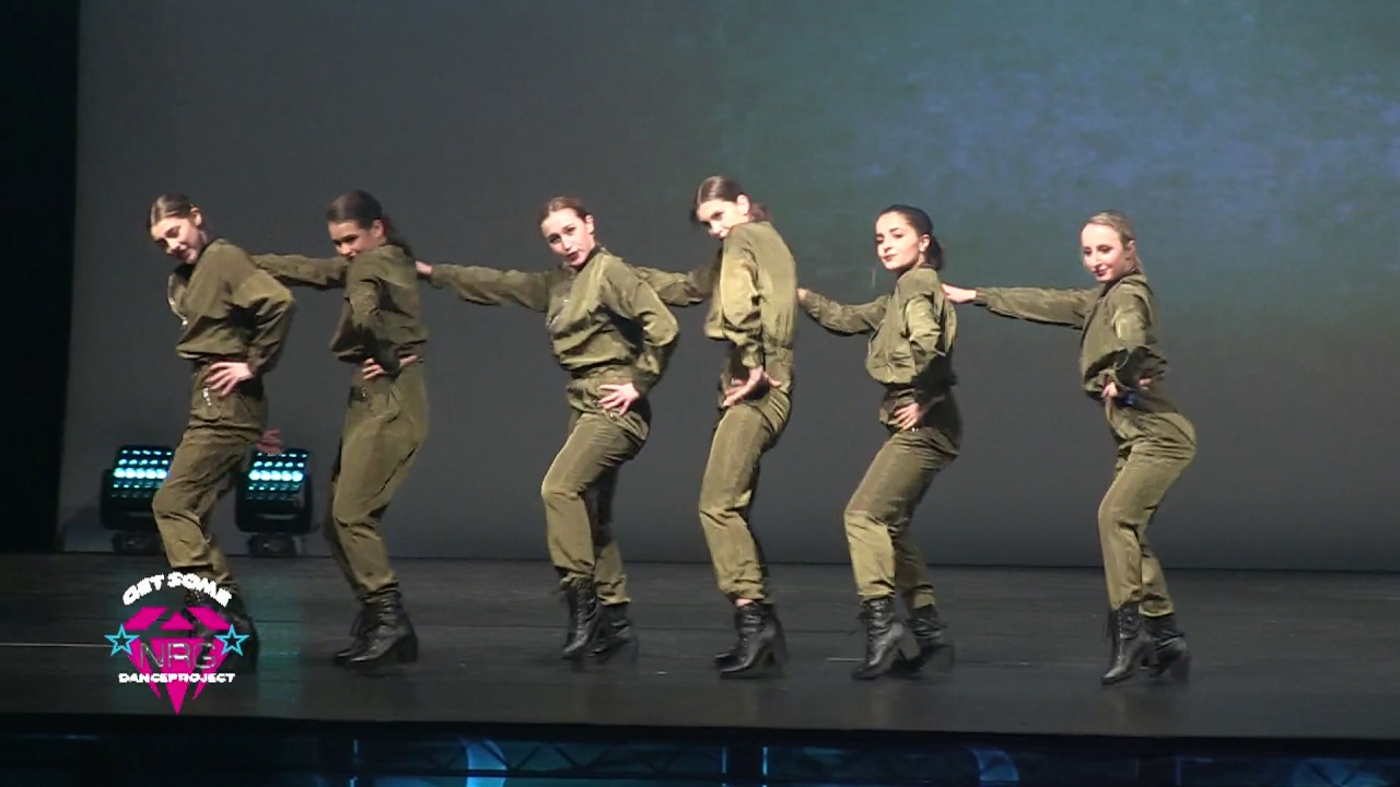 Advanced Hip Hop Dance - Spotlight Dance