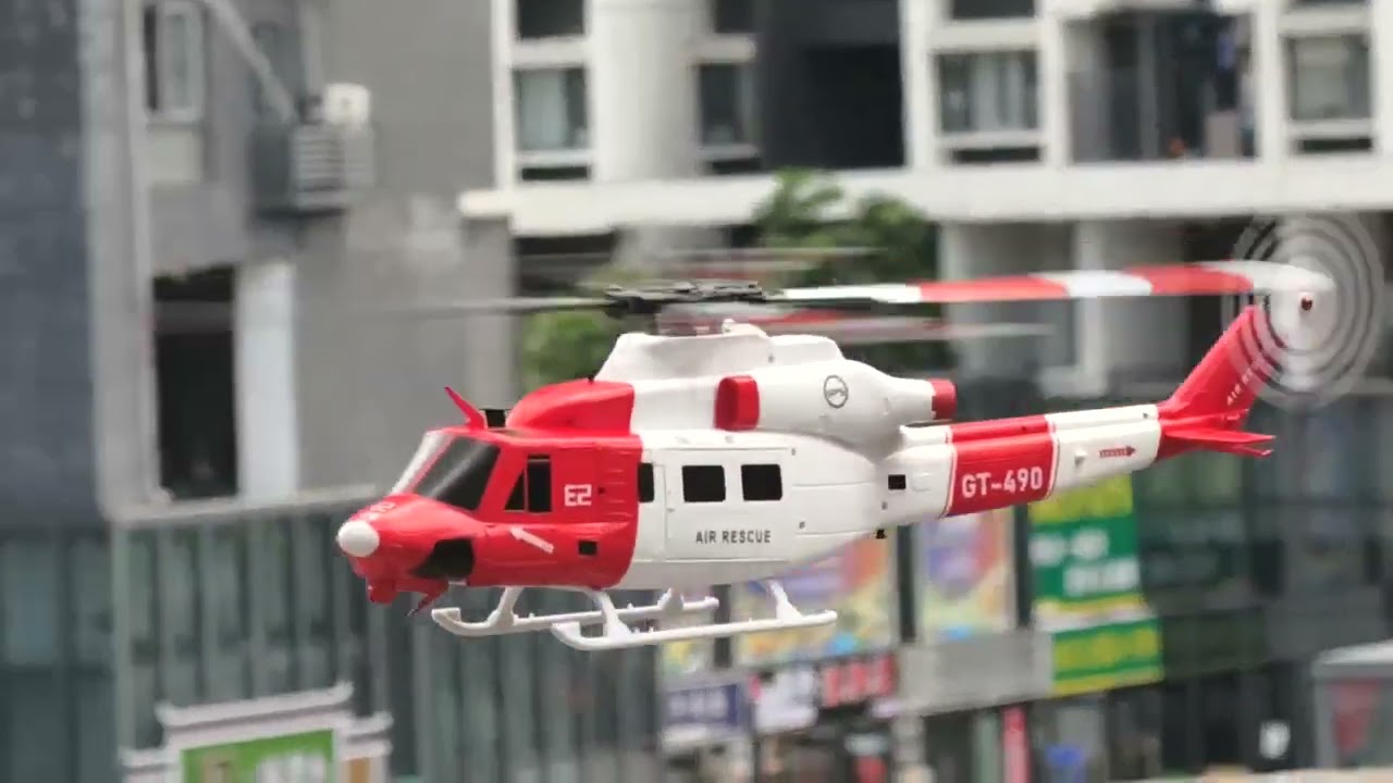 This helicopter boasts extremely powerful engines and amazing stability #helicopter #goosky