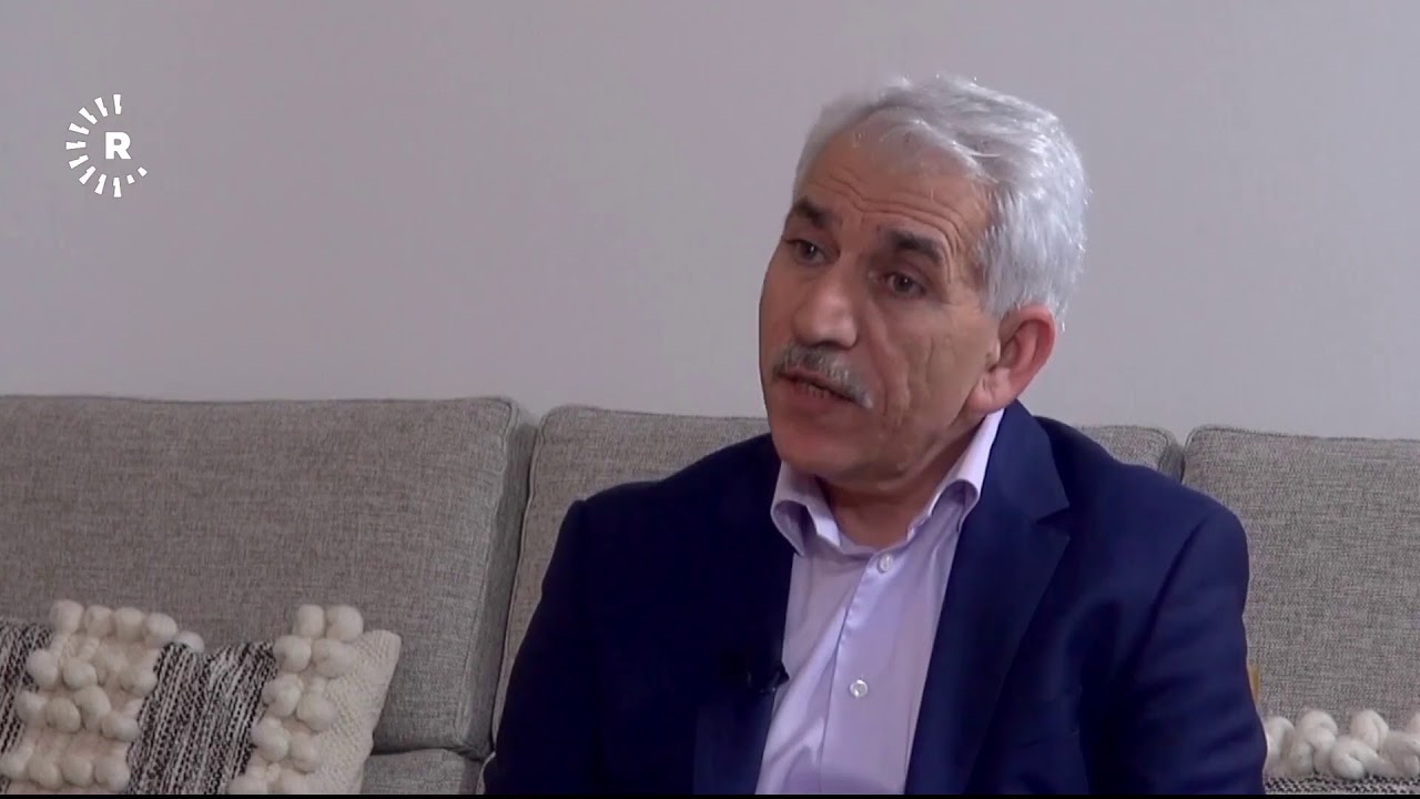 پەنجەمۆر لەگەڵ ناسر حیسامی، ئەندامی پێشووی کۆمەڵە