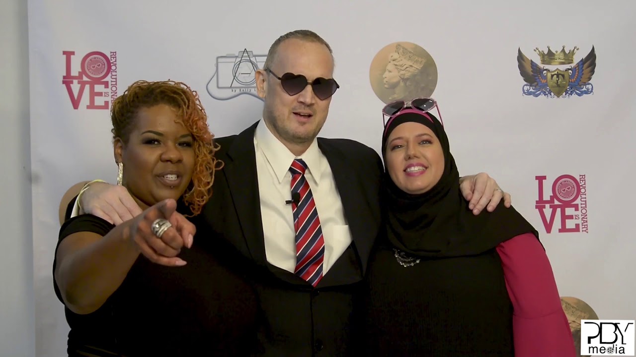 John Nephew Senior red carpet first edit