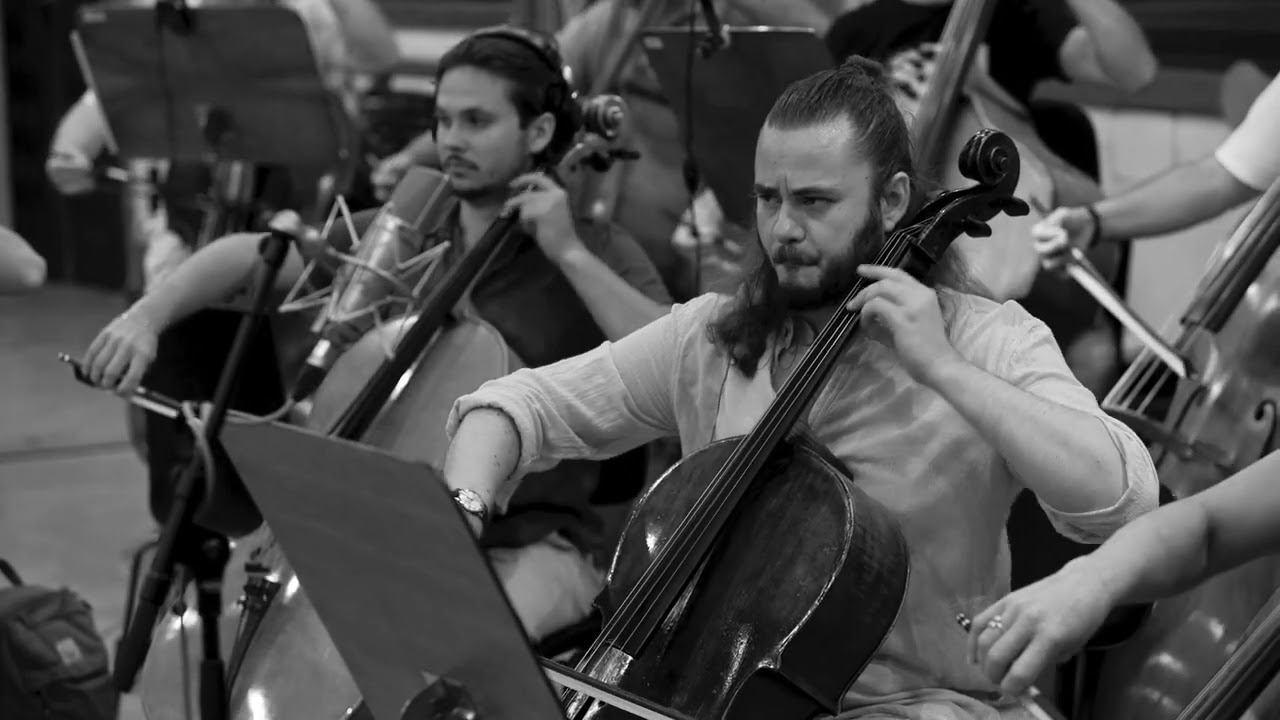 Cloud Spirit - Thomas J. Curran (feat. The Budapest Scoring Orchestra)