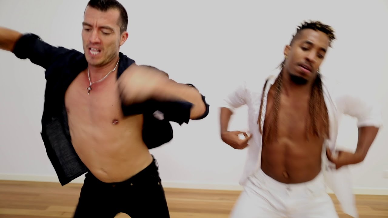 Ave Maria Que Calor by Timbalive feat Oliver Pineda & Yasim Veranes.