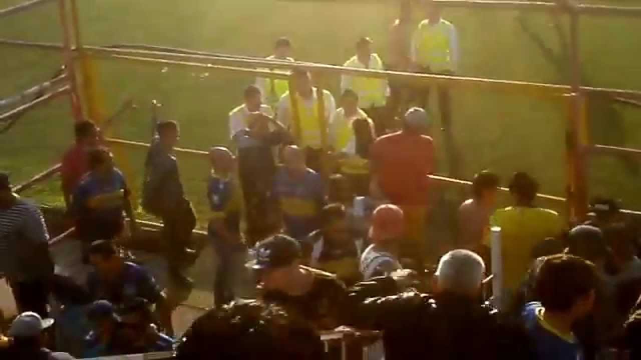Incidentes con carabineros, al terminar el partido entre San Felipe v/s Everton (Parte II)