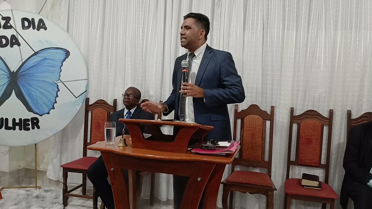 Seu valor excede ao de Rubis Mensagem para o ia da mulher pastor Marlécio 