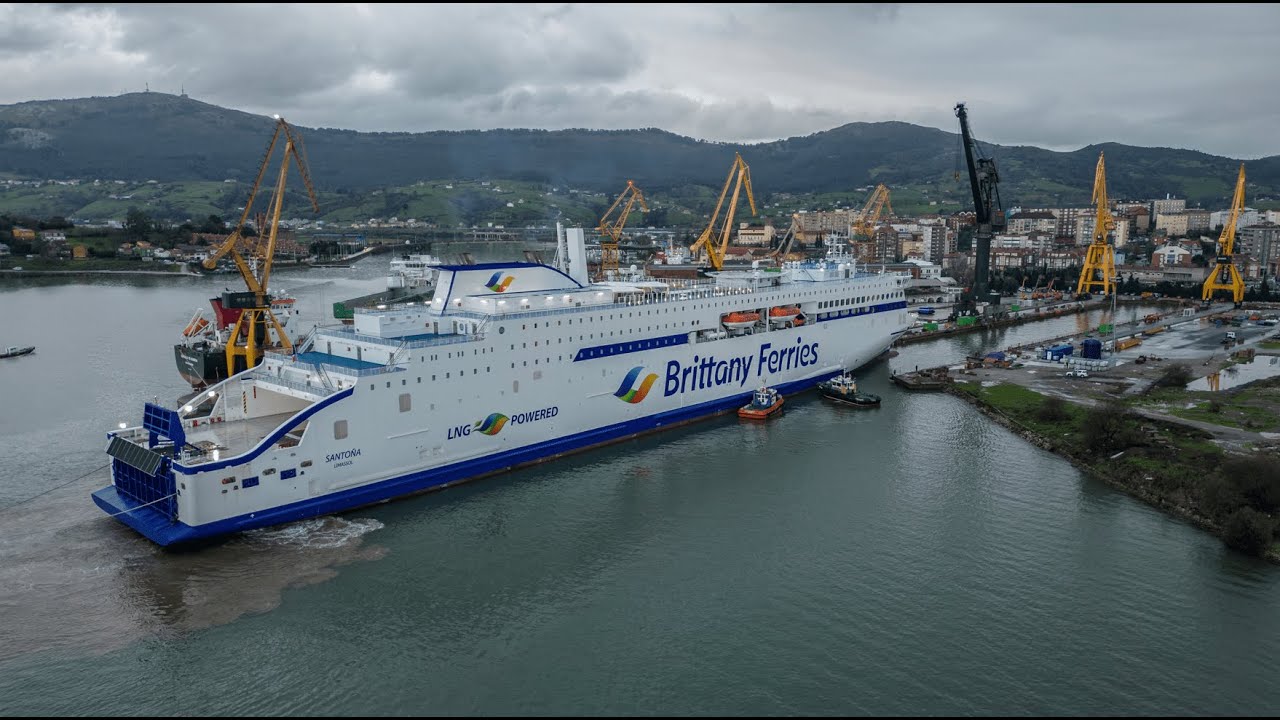 Passenger/Ro-Ro SANTOÑA Drydocking