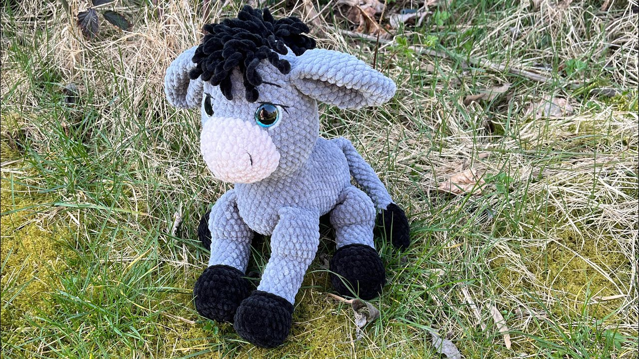 geh&auml;kelter Esel ,,Emil,, Teil1