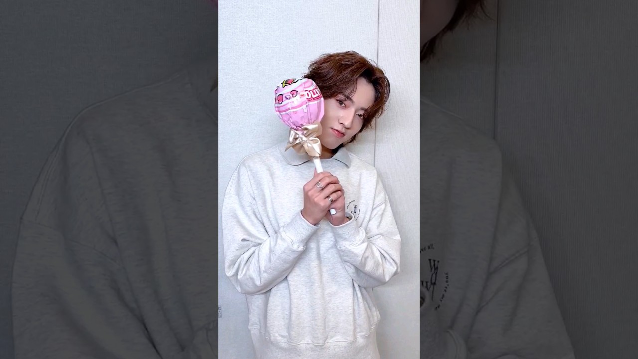 화이트데이에도 나랑 있어줄 거지? 🍬