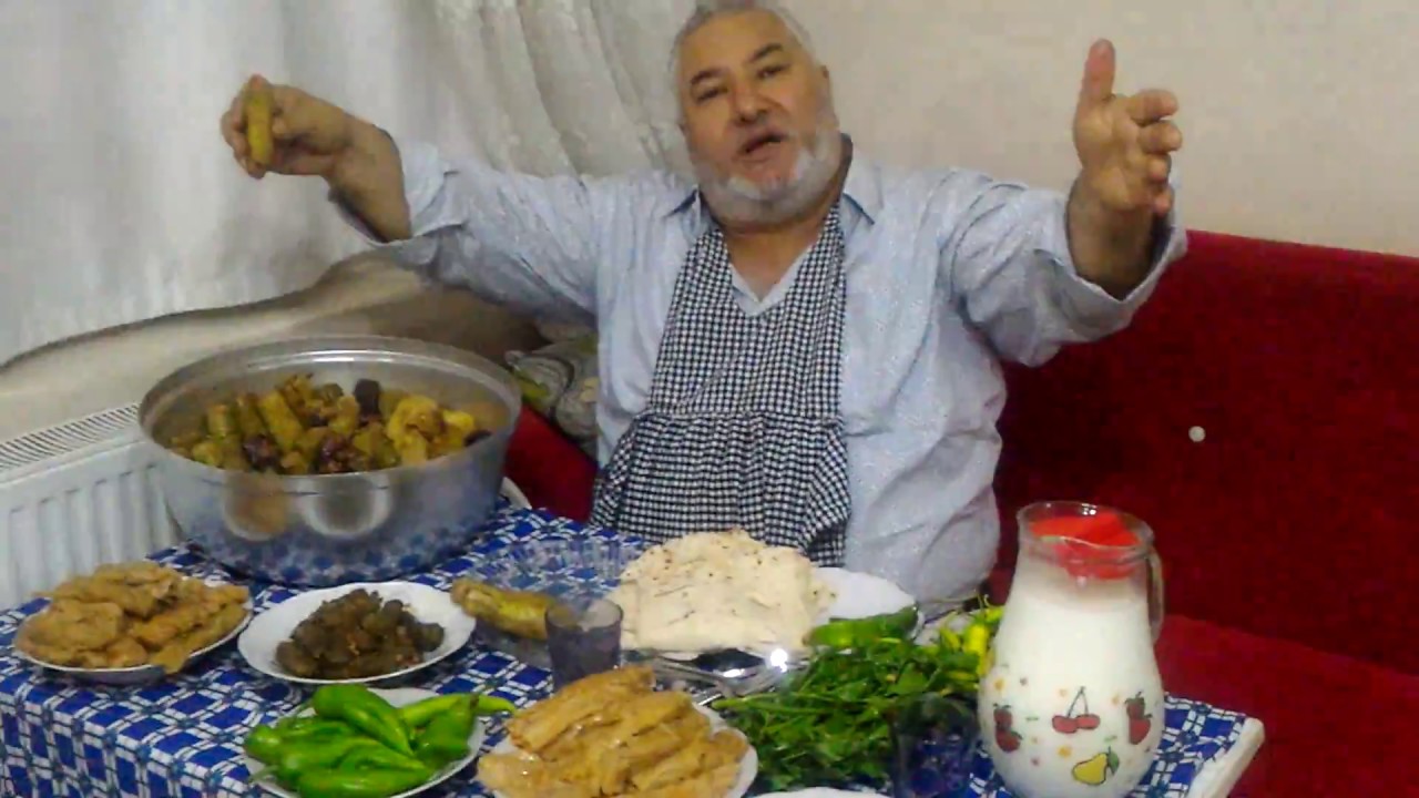 Bir Kazan Dolma Nasıl Yenir