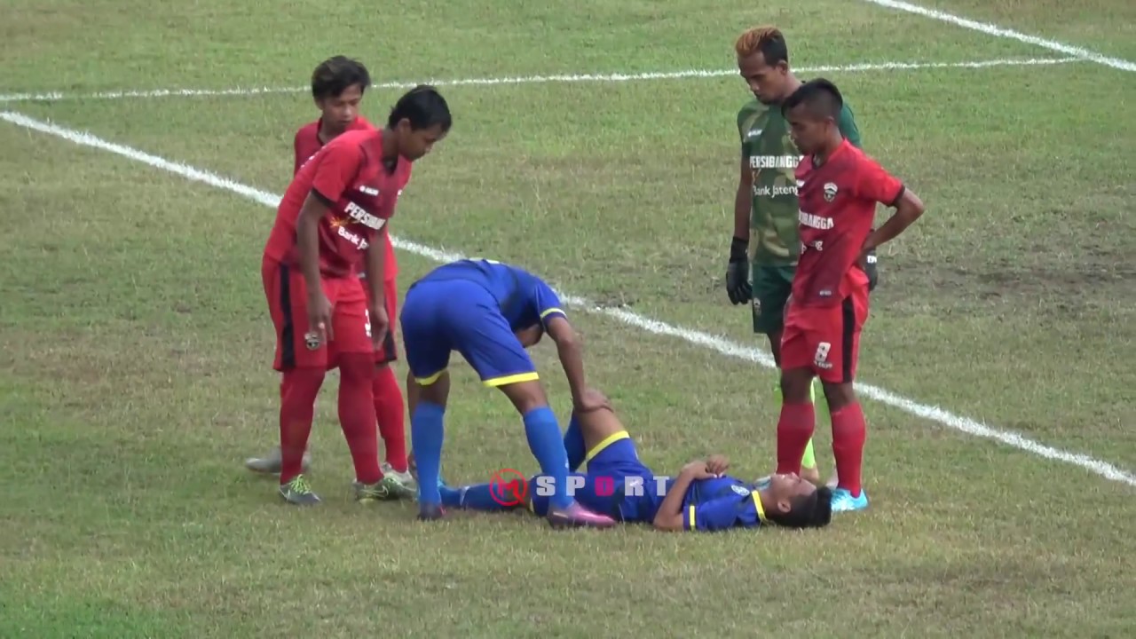 Persibas Banyumas vs Persibangga Purbalingga - Liga 2 Gojek Traveloka 2017