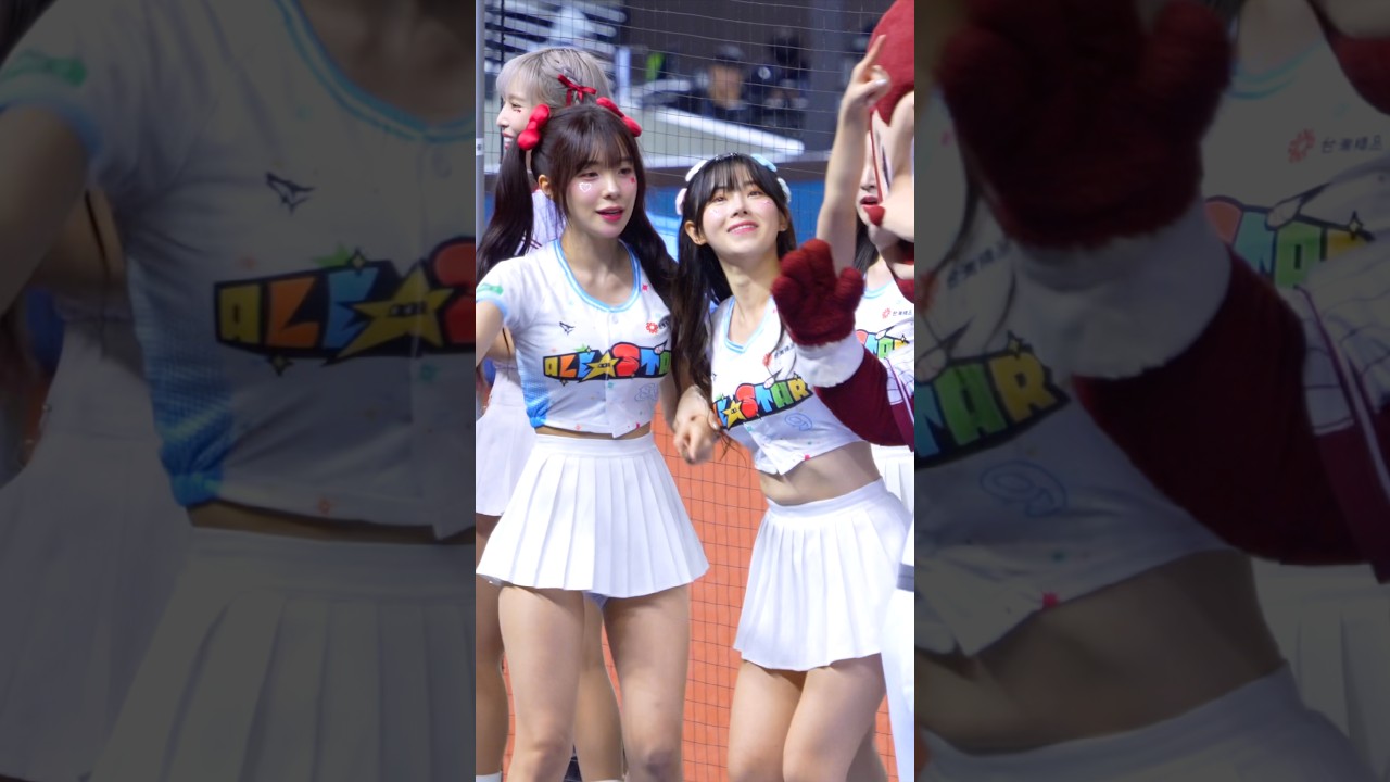 今年一樣有多慧與娜妍這超可愛的陣容@le_dahye#이다혜#李多慧#cheerleaders