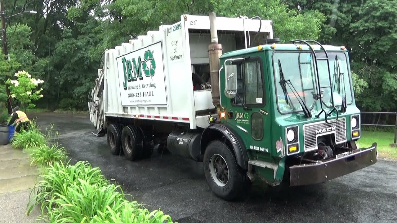 JRM Mack MR Leach 2RII Rear Loader on Recycle