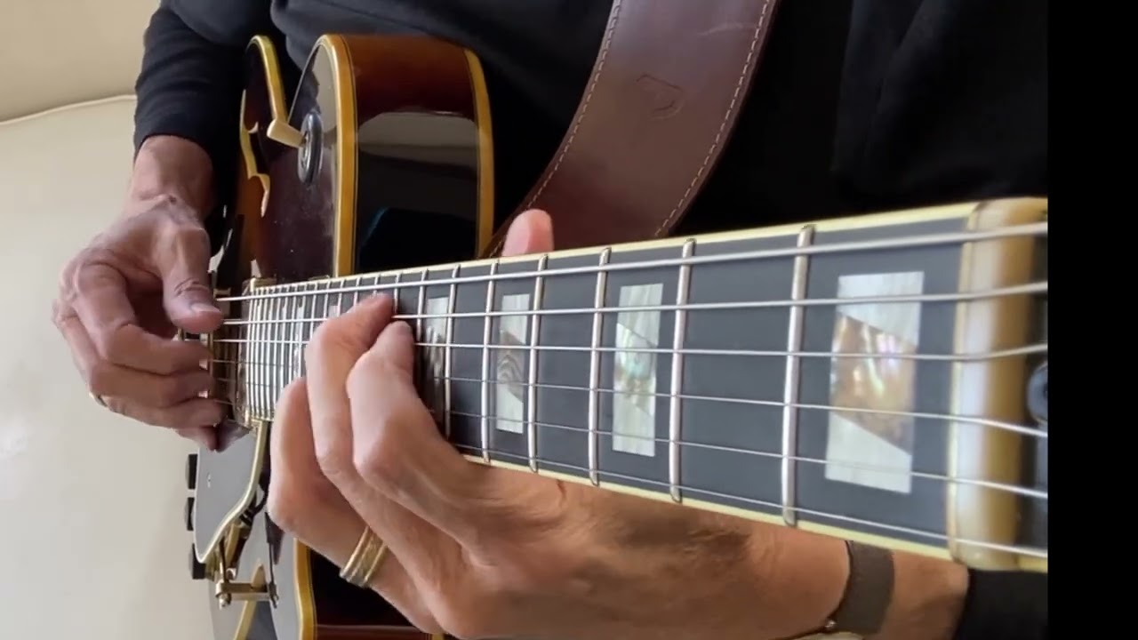 'You Don't Know Me' - Fingerstyle SoloGuitar Instrumental