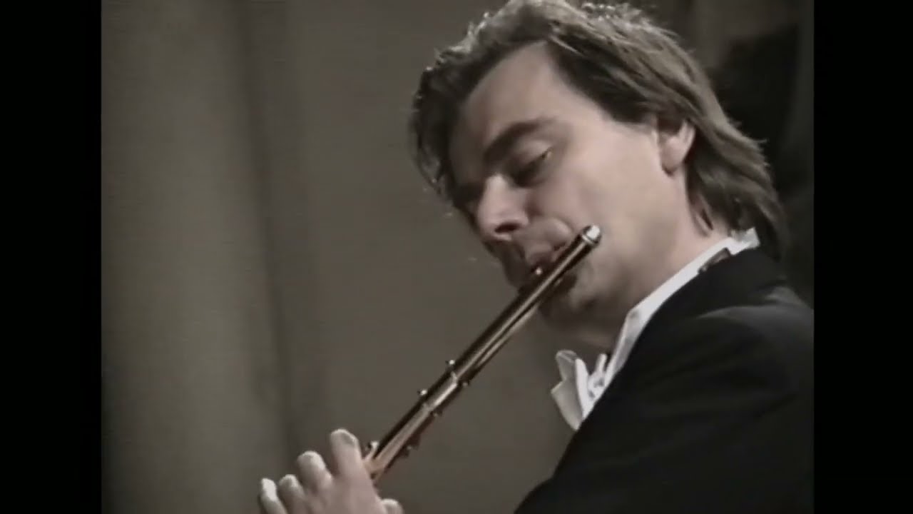 Andrea Griminelli plays Vivaldi's Flute Concerto in G Major, Op. 10 No. 4, RV 435