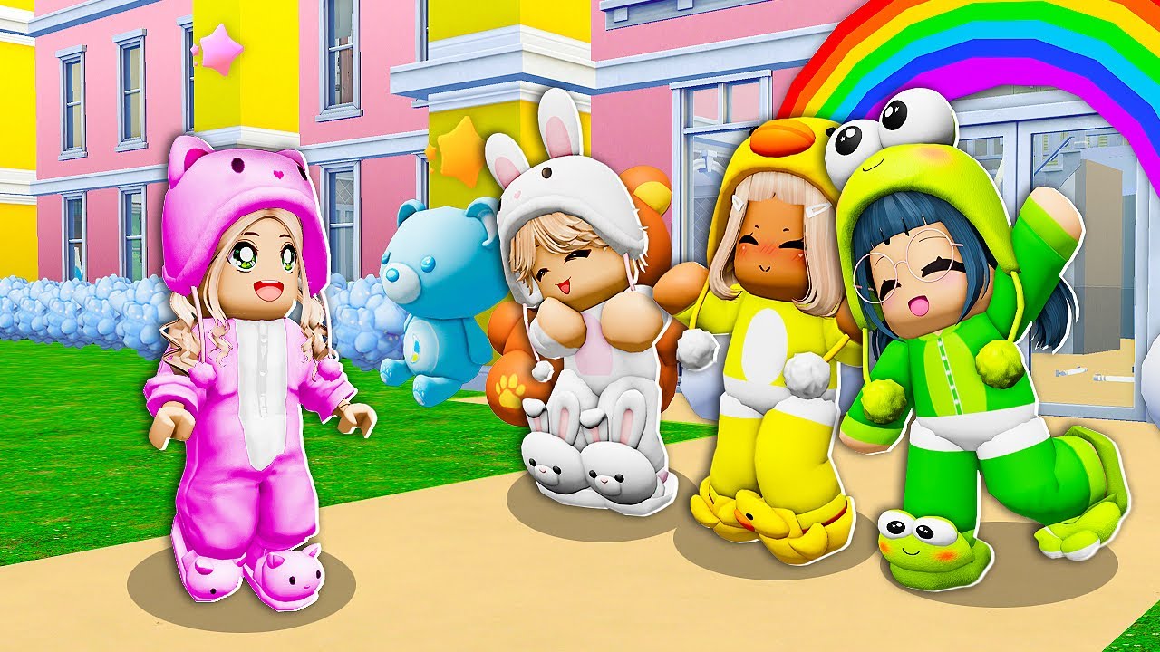 I Found A PLUSHIE SCHOOL So I Went UNDERCOVER! (Roblox)