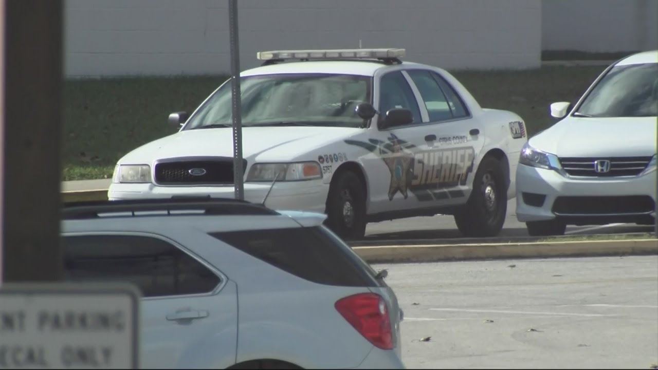 Lecanto High student shoots himself during class